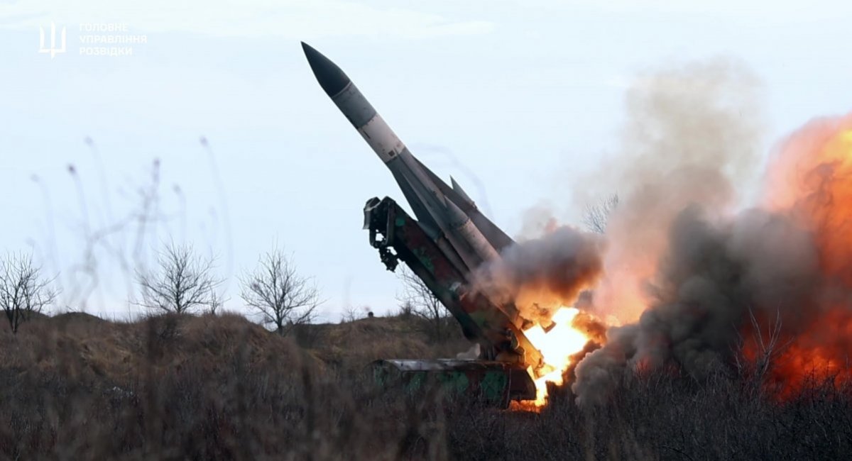 S-200 air defense system launches a 5V28 missile / Screenshot credit: Defense Intelligence of Ukraine