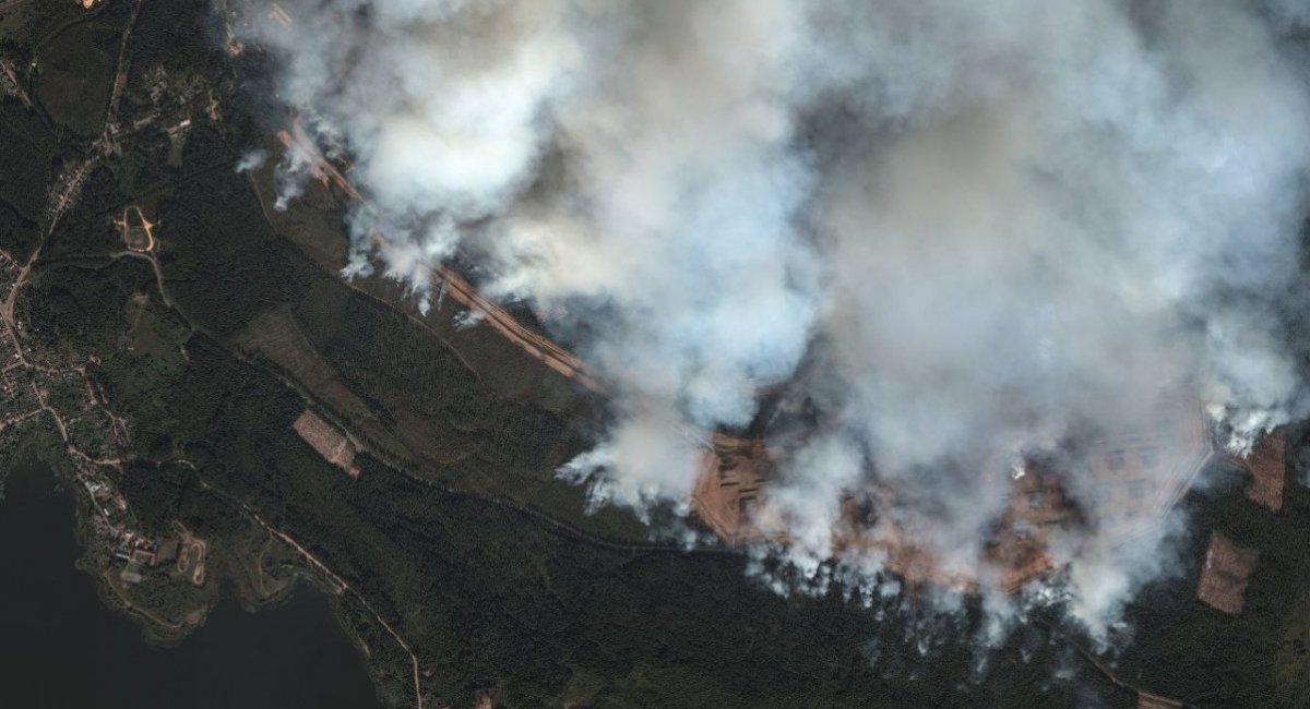 The 107th Arsenal of the Main Missile and Artillery Directorate (GRAU) of the russian Ministry of Defense after the explosions on September 18, 2024 / Satellite image by Maxar