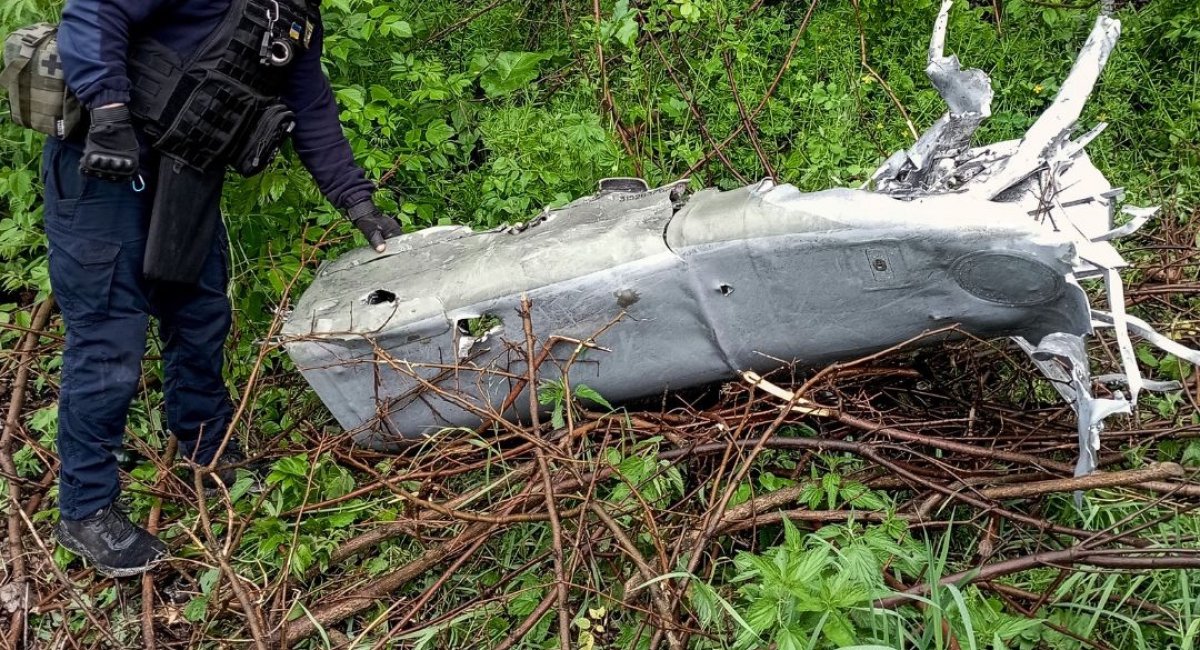 The remnants of the Kh-101 cruise missile / Photo credit: The State Emergency Service of Ukraine 