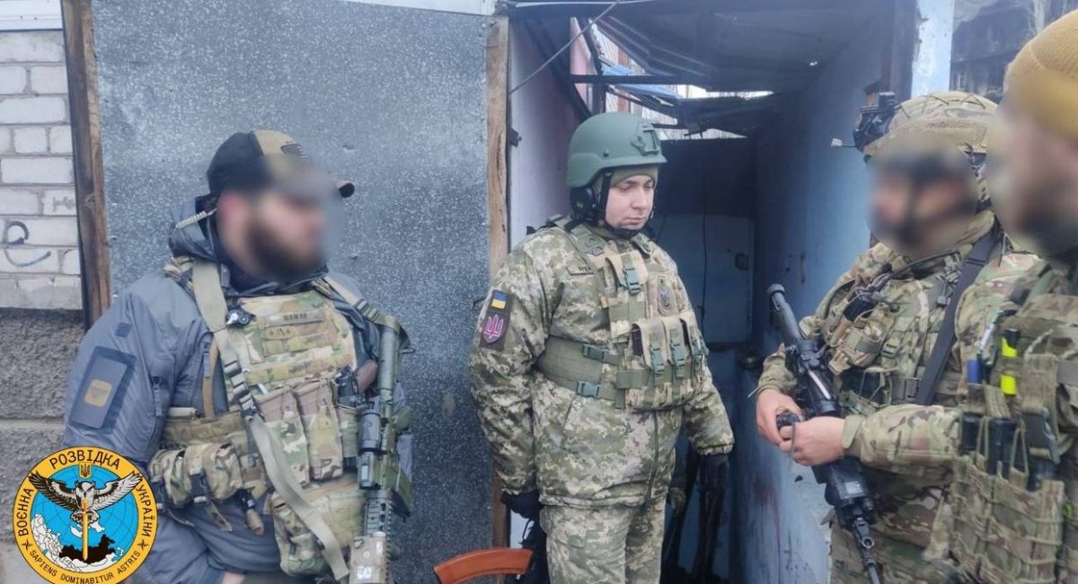 The Chief of the Defence Intelligence of Ukraine in Bakhmut, Donetsk region in December 2022 / Photo credit: Defence Intelligence of Ukraine  