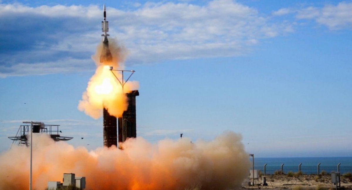 Aster B1NT test firings from the SAMP/T NG air defense system / Open source photo