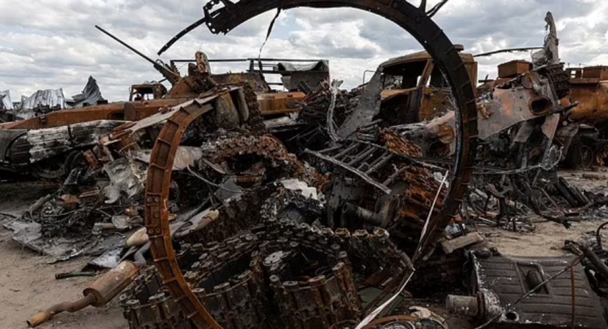 Russian millitary technics, that was destroyed by Ukrainian troops/ Photo for illustration