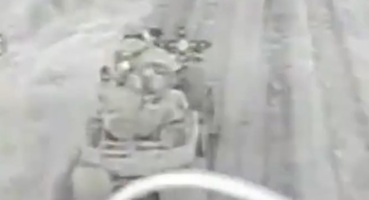 The Phoenix unit operators detected and destroyed small enemy infantry groups / screenshot from video 