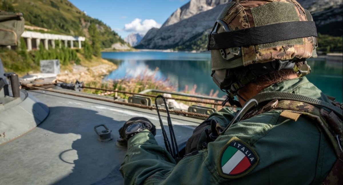 Italian military personnel during exercises / Open source photo