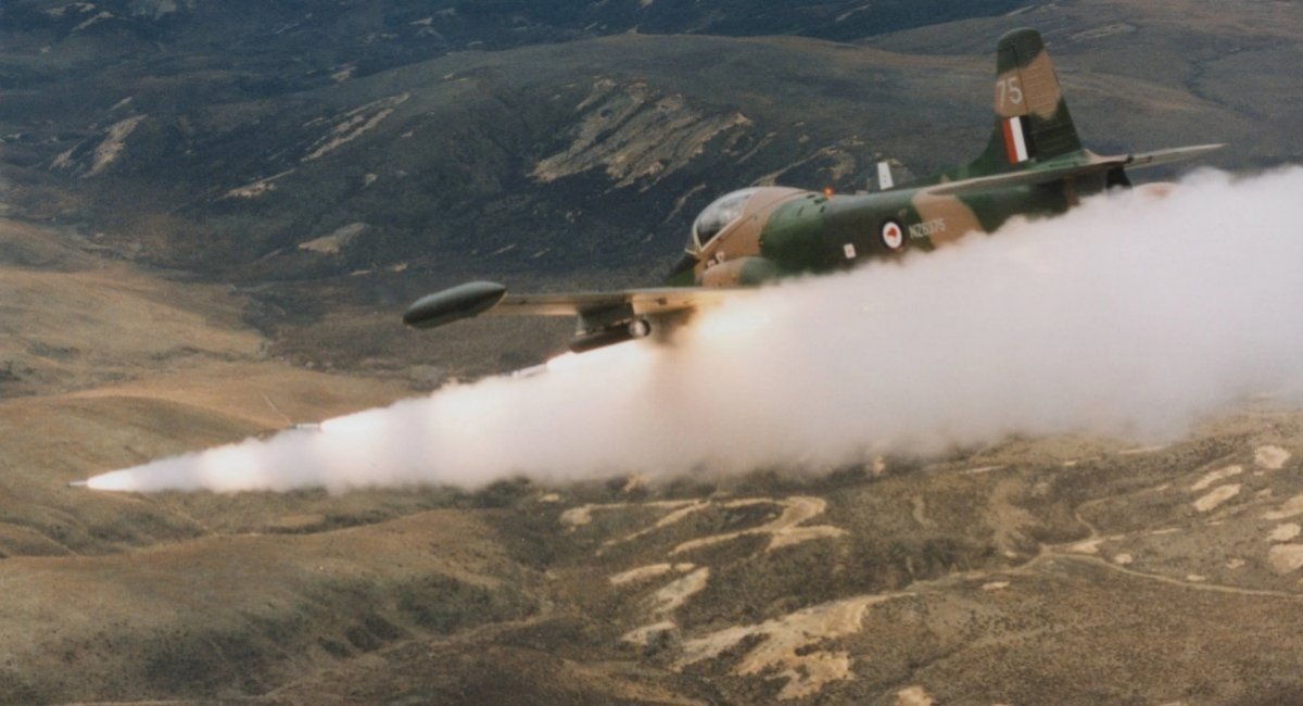 Launch of CRV7 Rocket from New Zealand`s BAC 167 Strikemaster attack aircraft / Photo credit: http://www.strikejet.co.nz/