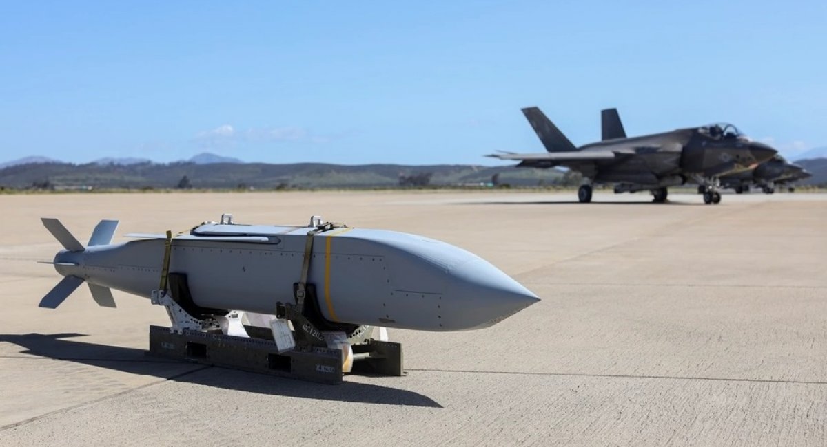 U.S. is Planning to Send AGM-154 JSOW to Ukraine But It's Not a Missile ...