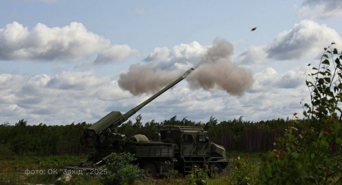 Armed Forces of Ukraine continue to destroy russians on land, in the air, and at sea including with the Ukraine-made  Bohdana self propelled howitzer / Photo credit: West Operational Command of the Armed Forces of Ukraine