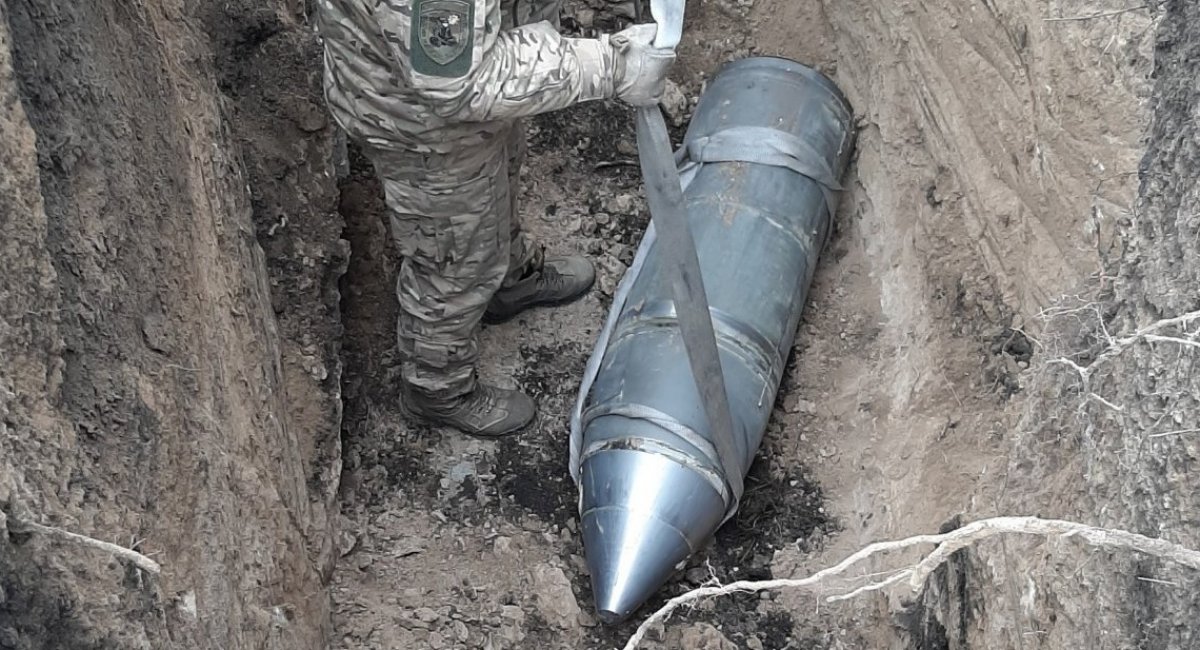 The Ministry of Internal Affairs of Ukraine once again showed the process of disposing of warheads of the russian "hypersonic" Kh-47 Kinzhal missiles