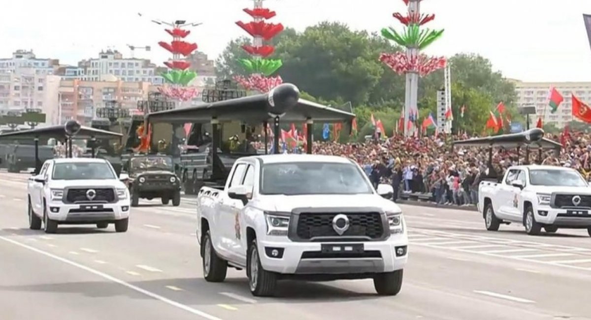 Shahed-136 loitering munitions displayed during a military parade in Misnk, belarus / Open-source illustrative photo