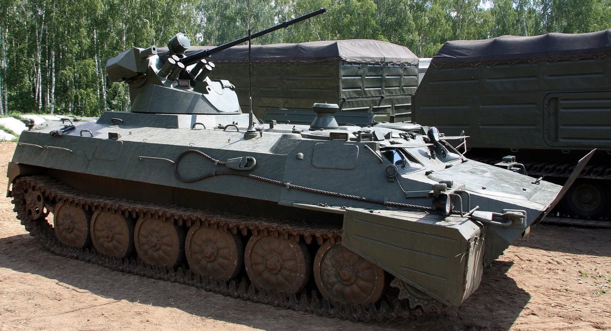 Ukraine’s Military Captured russia’s Hybrid of the MT-LB And BTR-82A