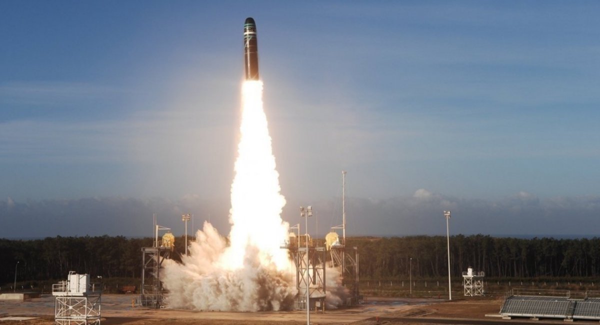 Launch of the French M51 ballistic missile / Photo credit: DGA