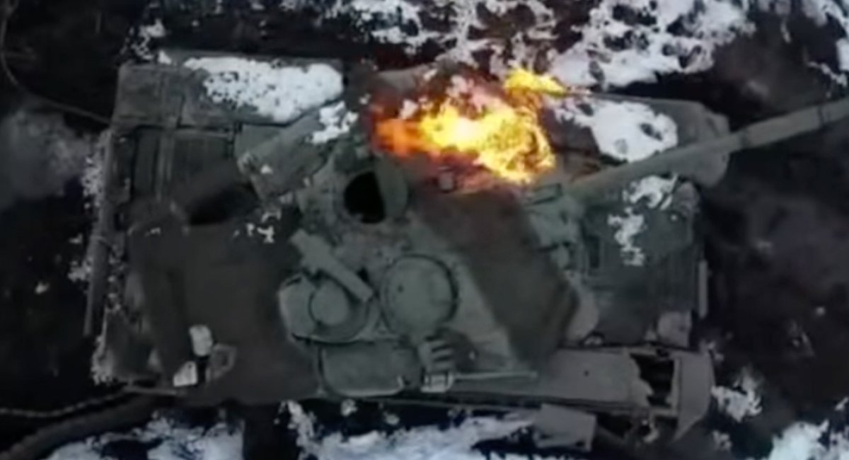 Russian T-90M Proryv main battle tank on fire / screenshot from video