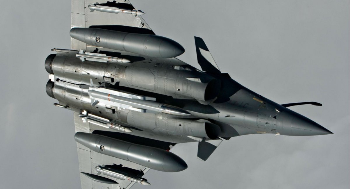 The Rafale multirole fighter with the ASMP-A cruise missile / open source 