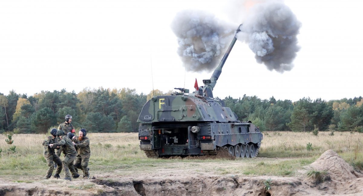 PzH 2000 test firings / Illustrative photo credit: Bundeswehr