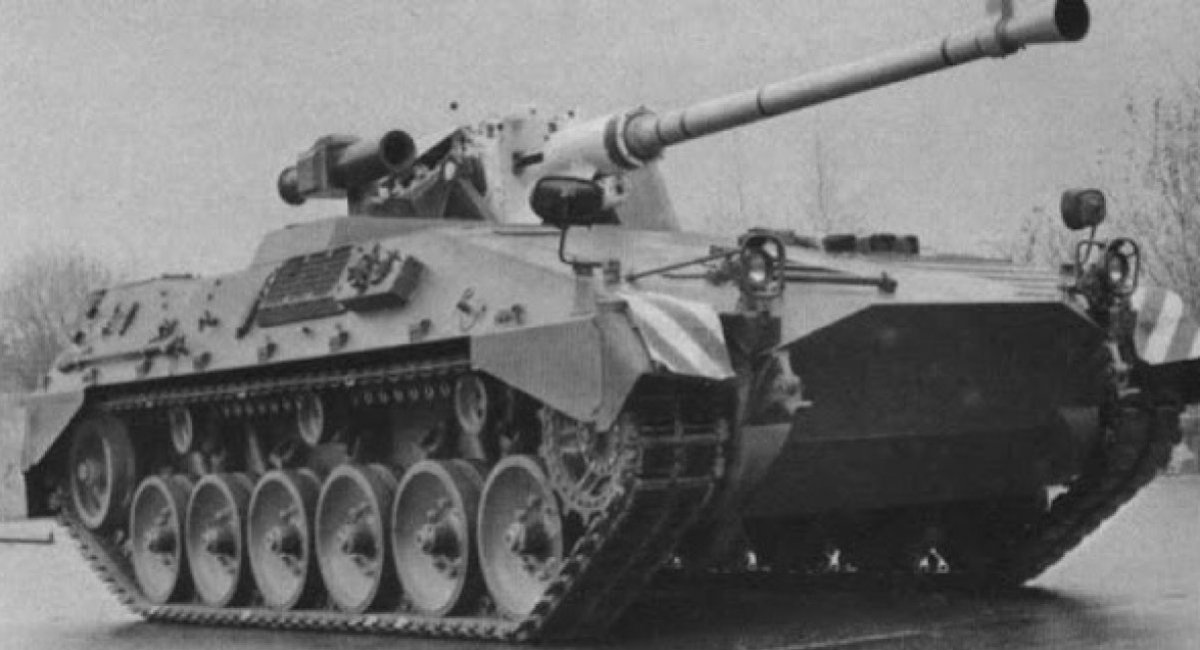 German Begleitpanzer 57 / Open-source archive photo