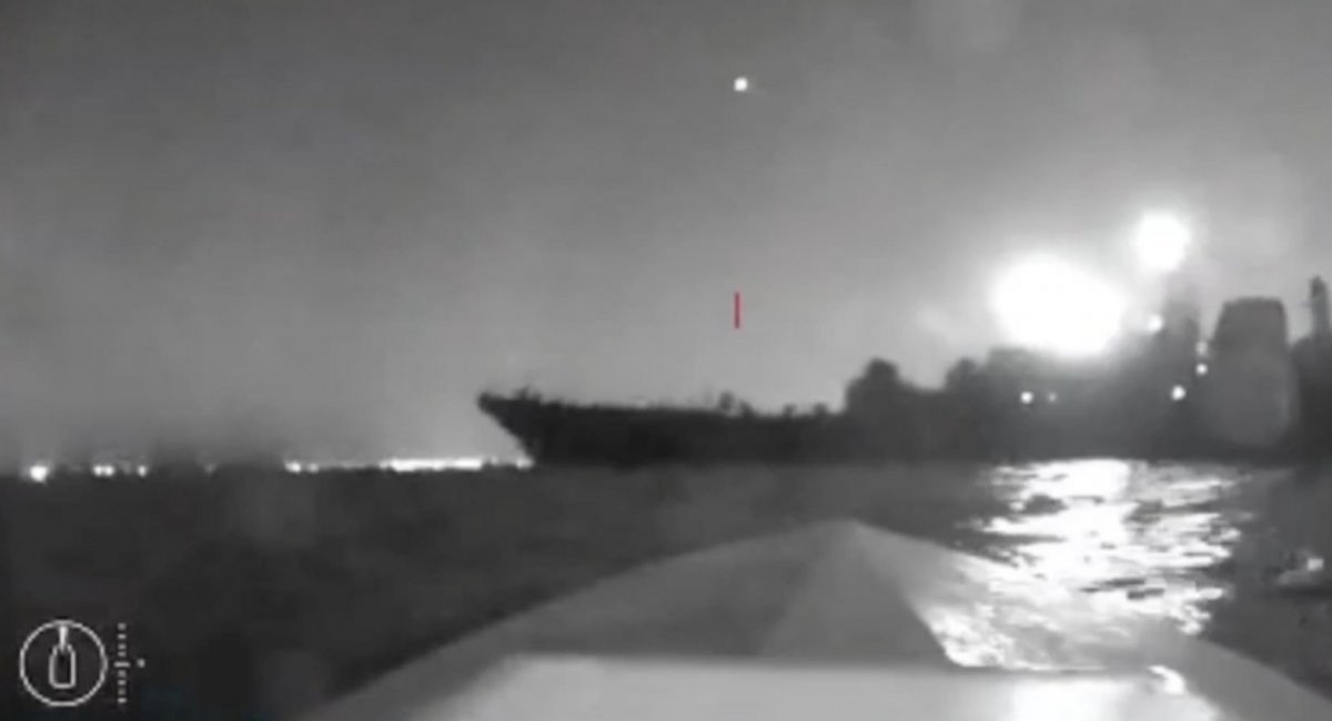 Ukraine’s unmanned kamikaze surface vehicle attacking the russian "Olenegorsky Gornyak" landing ship