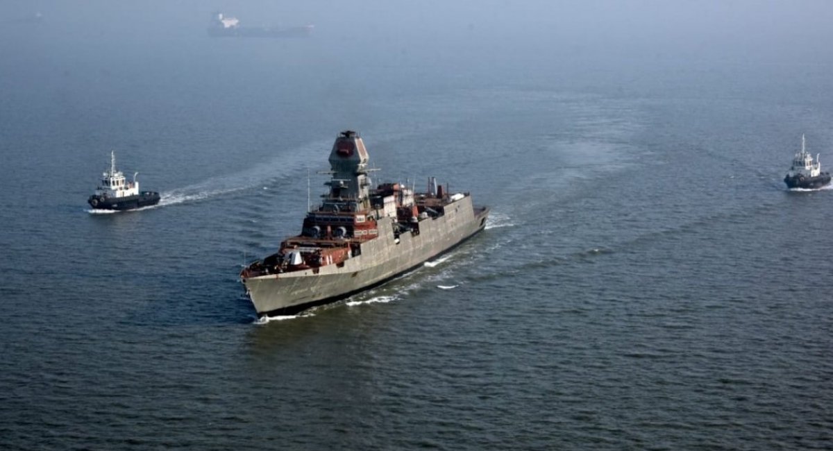 The Indian Navy's second indigenously developed stealth destroyer of the Visakhapatnam-class (P15B class), the INS Mormugao, conducted its maiden sea sortie on December 19 / Google photo 