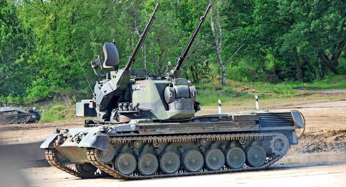 According to multiple sources, 15 units of German self-propelled anti-aircraft guns were to arrive in Ukraine by the end of July / Illustrative photo: the Gepard anti-aircraft artillery vehicle / Open sourse photo