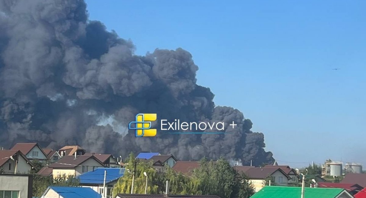 Wildberries hub in Novosemeykino settlement is on fire / Photo credit: Exilenova+
