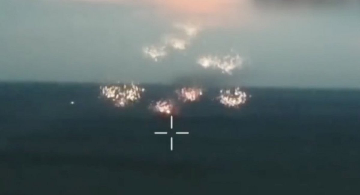 The russian forces launch incendiary shells / screenshot from video