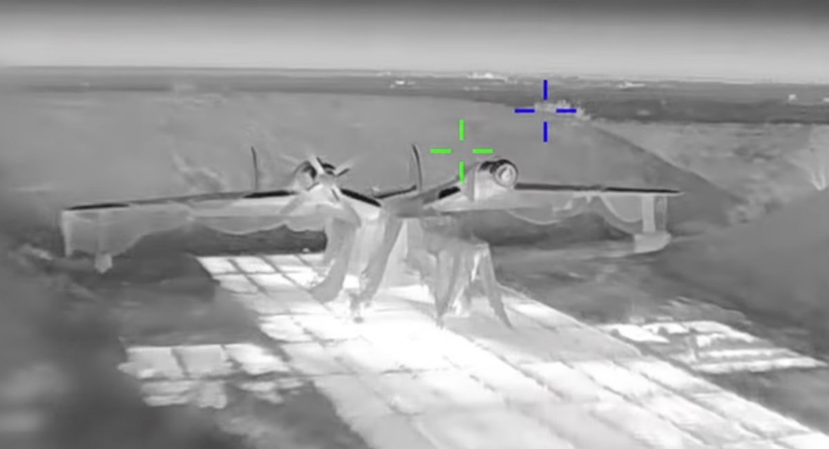 The Beriev Be-12 Chayka amphibious anti-submarine aircraft / screenshot from video 