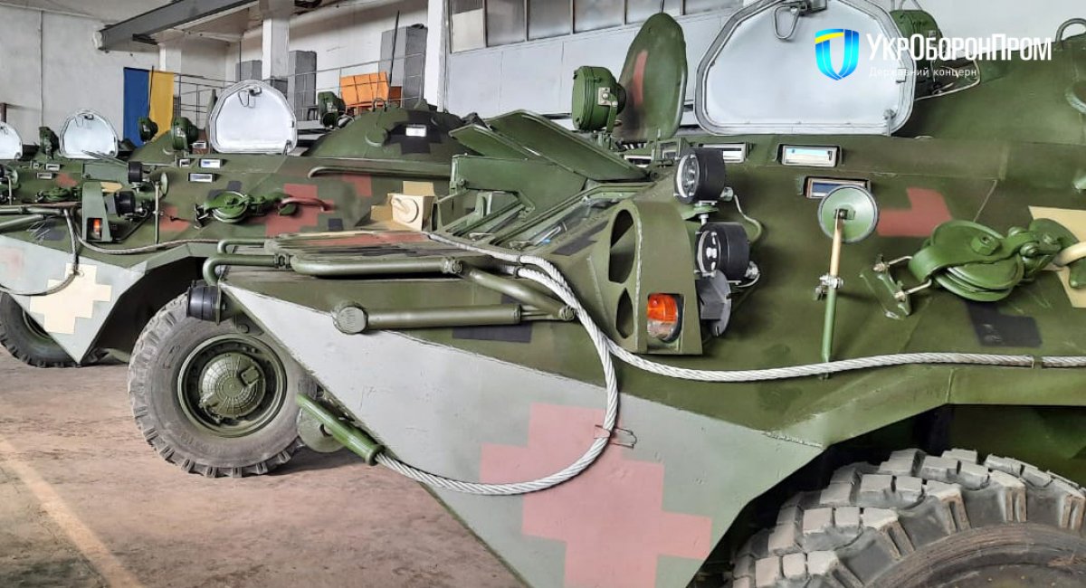 Ukrainian Army receives new batch of upgraded BTR-80 personnel carriers