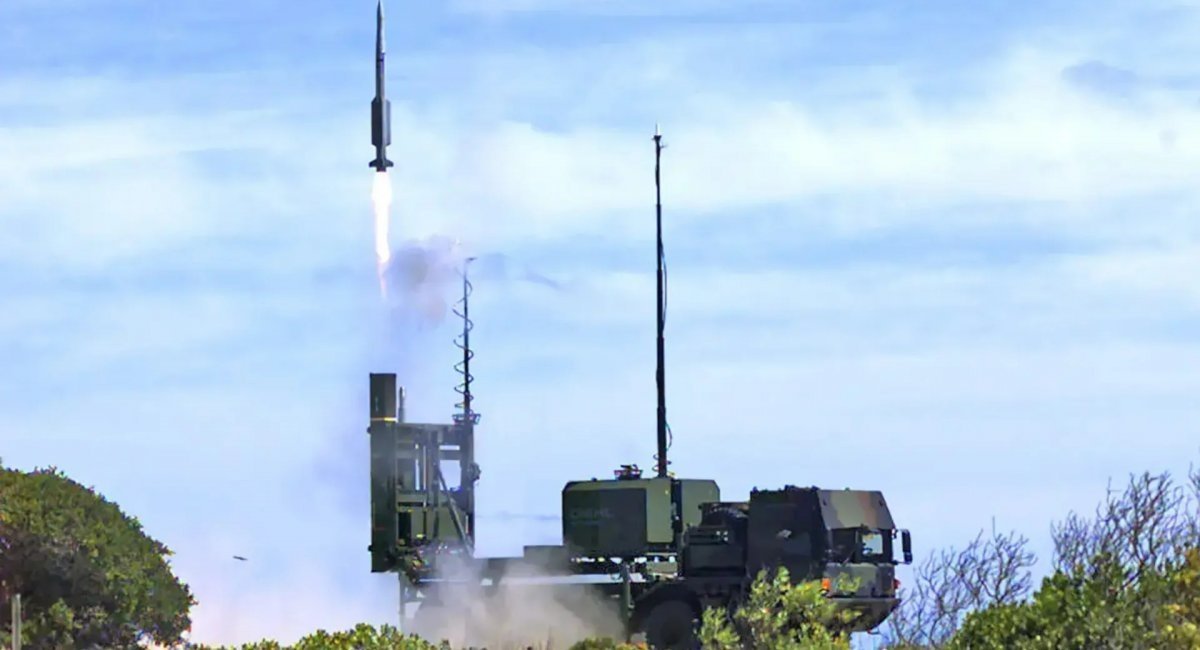  IRIS-T SLM air defense system launcher / Open source photo