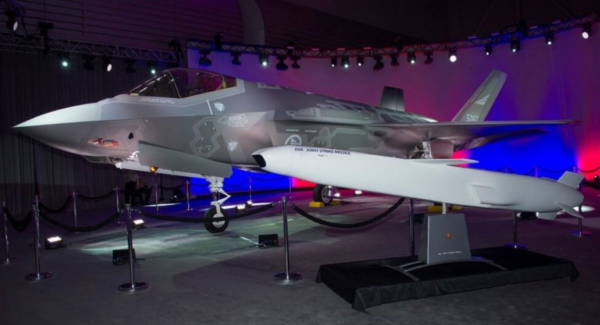 F-35A fighter and JSM cruise missile / Photo credit: Lockheed Martin