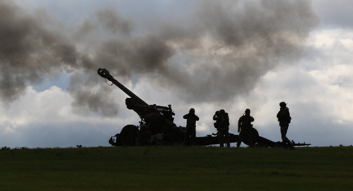 Ukraine's artilleryman are actively using 155 mm FH-70 guns to eliminate occupiers