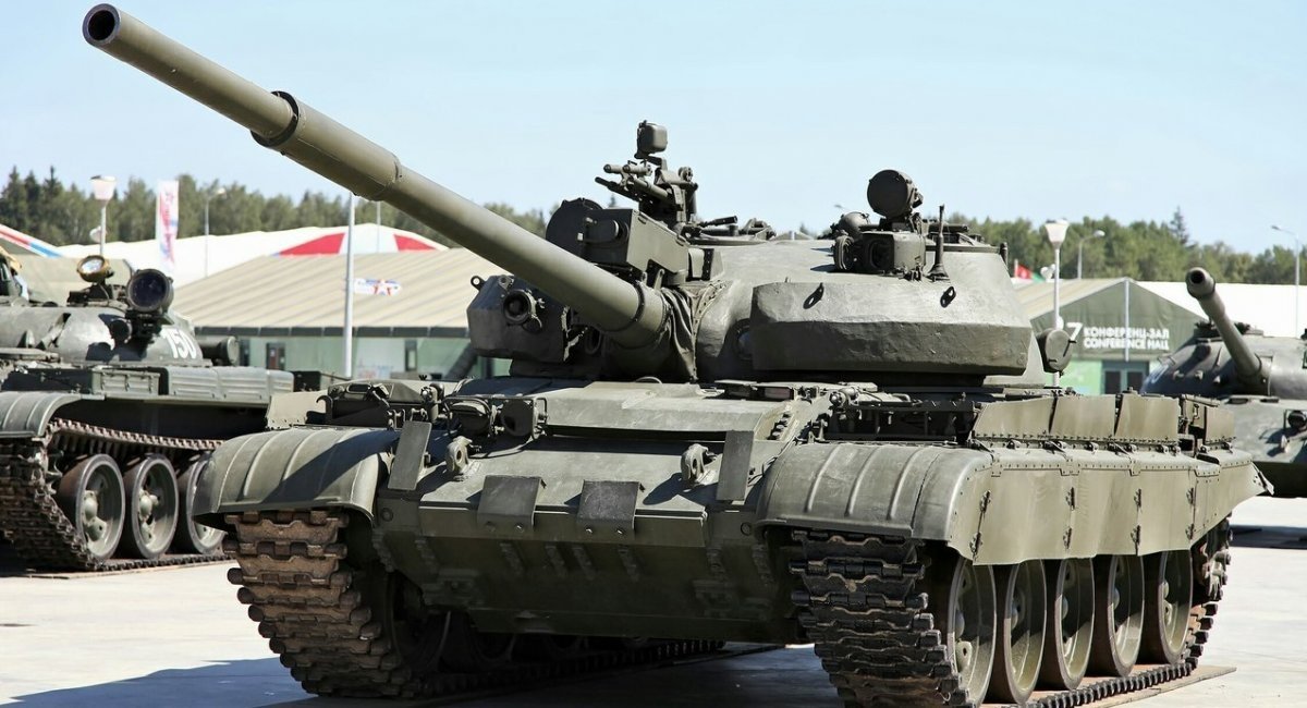 T-62М is a Soviet main battle tank 