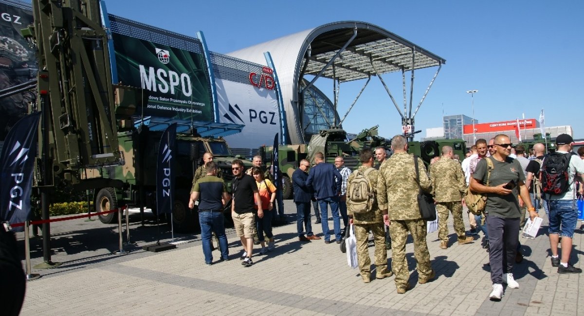 The Targi Kielce Defense Industry Expo brought 711 exhibitors from 35 countries, including 350 Polish companies / Photo credit: Targi Kielce