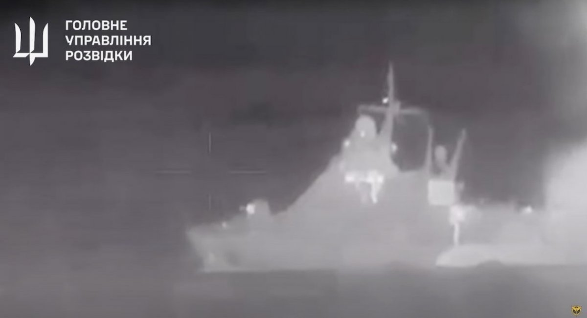 russian Sergei Kotov patrol ship was hit by Ukrainian naval drones / screenshot from video