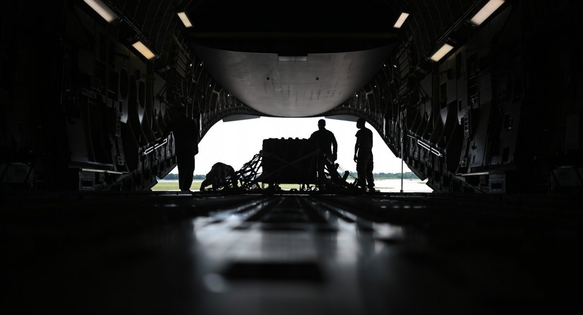 First U.S. Arms Shipment Under PURL Mechanism Reportedly Arrives in Ukraine with Total Secrecy and Lightning Speed