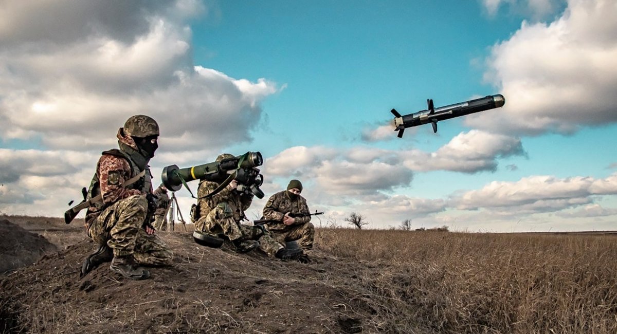 Ukrainian troops are using Javelin ATGM