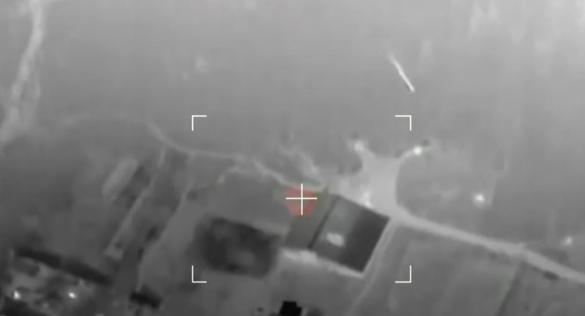 The Magura Brigade cripples russian desperate repair shop with precise HIMARS strike / screenshot from video 