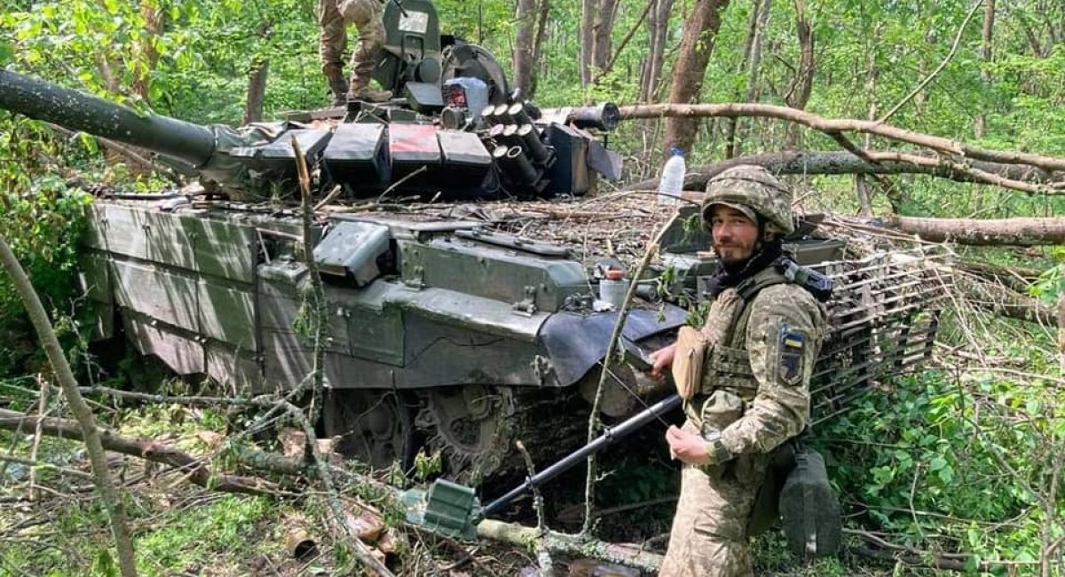 Destroyed russia's T-72B3 / Open source photo