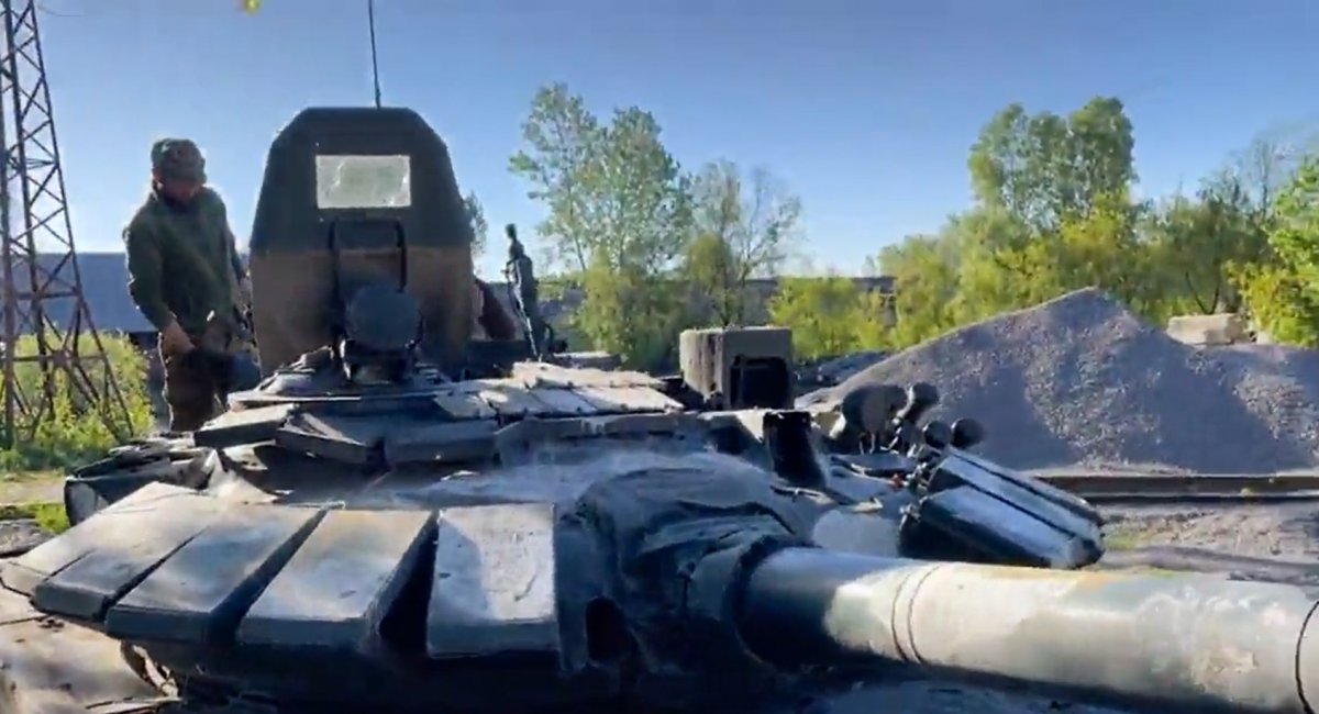 A Russian T-72B3 tank was recently captured by the Ukrainian forces on the Eastern front