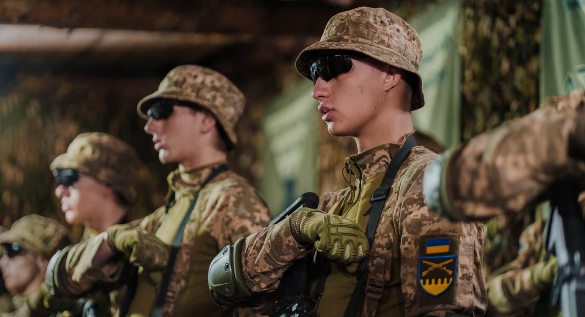 Ukrainian soldiers continue to defend their native land and destroy the invaders—over the past 24 hours, 2,090 occupiers were eliminated / Photo credit: the 92nd Separate Assault Brigade of the Armed Forces of Ukraine