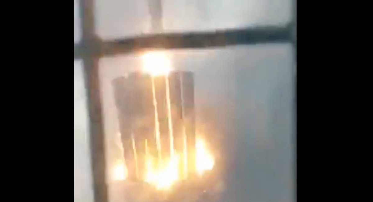 An internal view of the Ukrainian Bureviy heavy multiple launch rocket system performing salvo / screenshot from video 