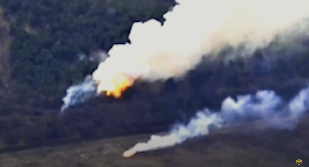 Ukrainian forces execute precision strike on russian Buk system / screenshot from video 