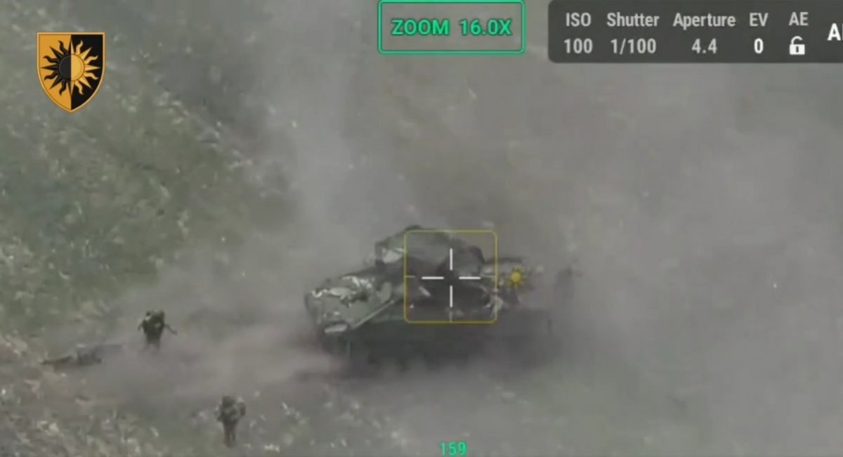 The chaotic movements of the russian BMD-4 result in injuries of allied troops during an assault of Ukrainian positions / Screenshot credit: 22nd Mechanized Brigade of the Armed Forces of Ukraine