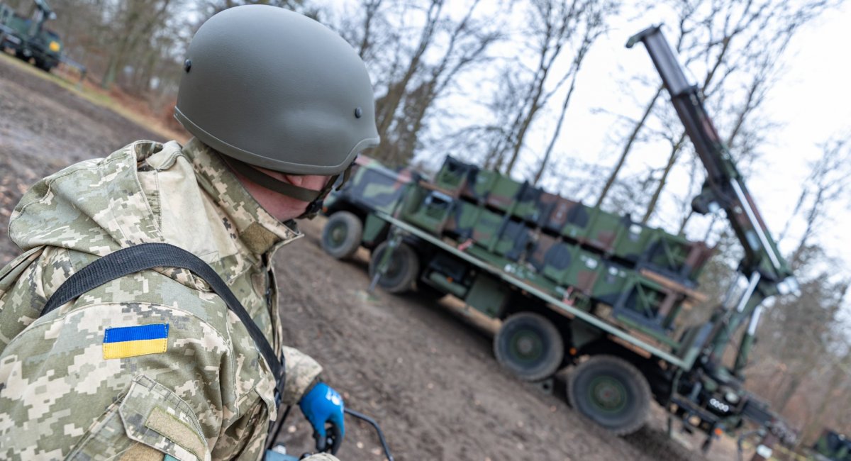 Ukrainian soldiers are training to operate the Patriot air defence system in Germany / Foto credit:  German Air Force 