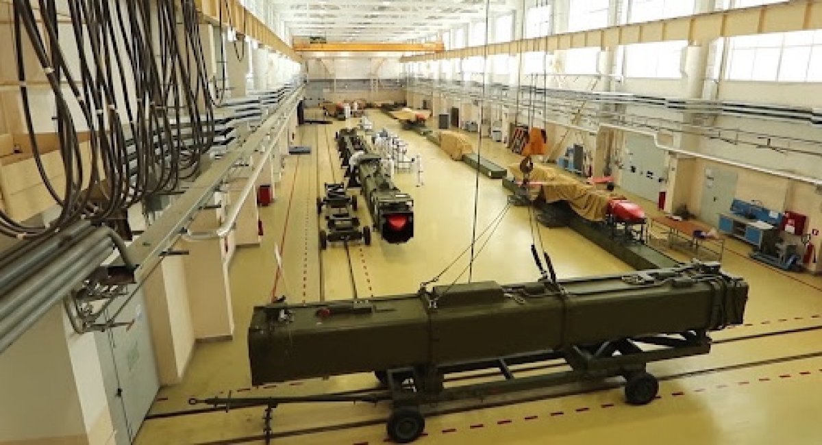 The probable appearance of the 9M730 Burevestnik nuclear missile and its transport-launch container