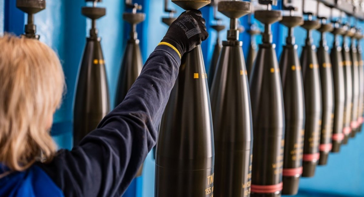 Ukraine Launches 155 mm Ammunition Production with Annual Output of 100,000 Shells