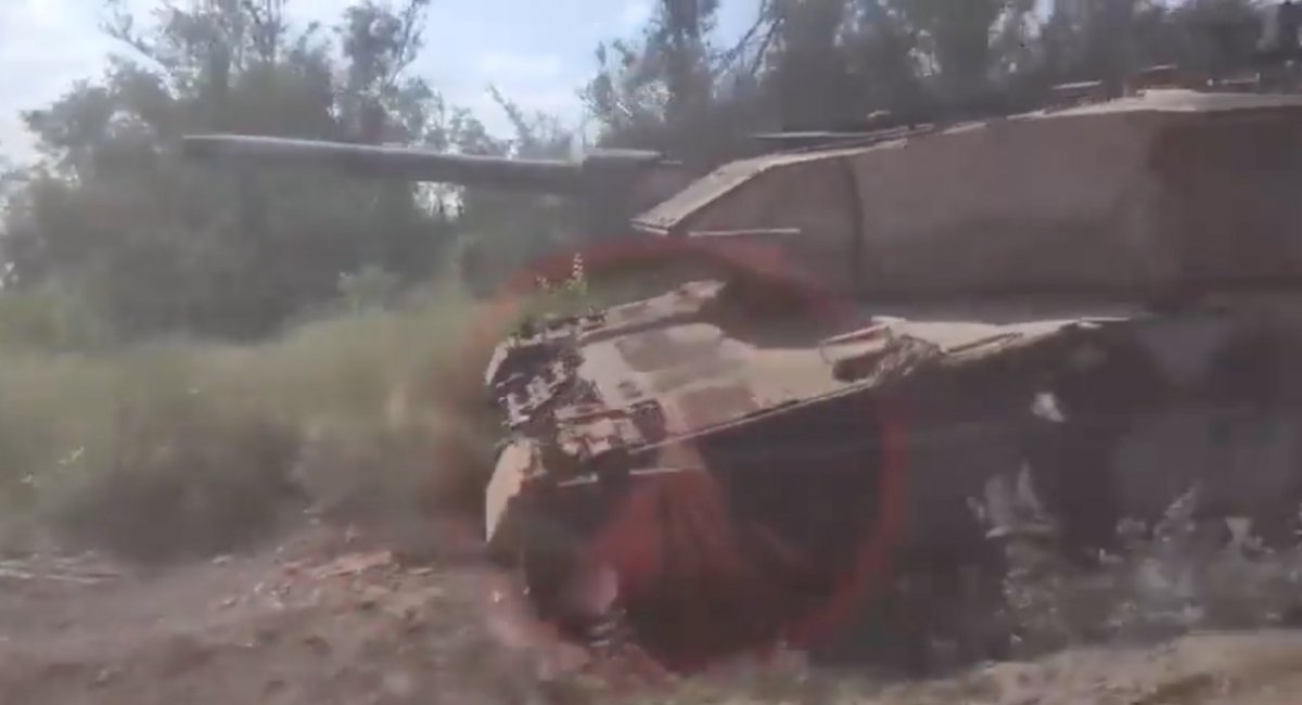 Russia risks dividing its forces as it seeks to prevent a Ukrainian breakthrough / screenshot from video 