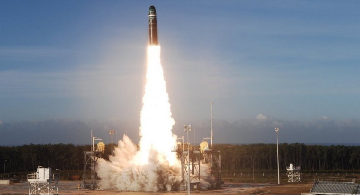 French M51 ballistic missile launch / Photo credit: DGA