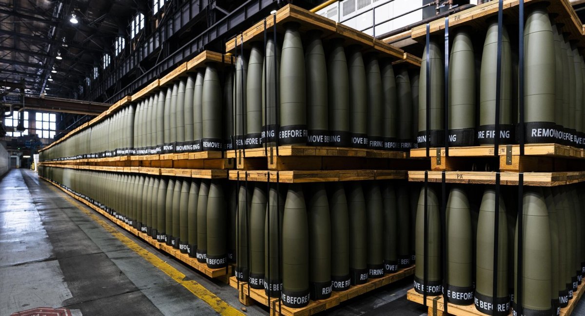 Ukraine will receive one million rounds of ammunition from Czech initiative / Photo credit: AP / Matt Rourke