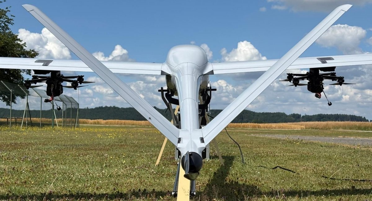 Quantum Systems Unveils Sparta: Ukraine-Made FPV Drone Carrier with 200 km Range