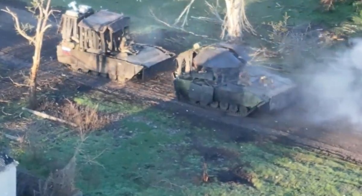 Ukrainian FPV drone crews halted russian IFVs just 200 meters into a village / screenshot from video 