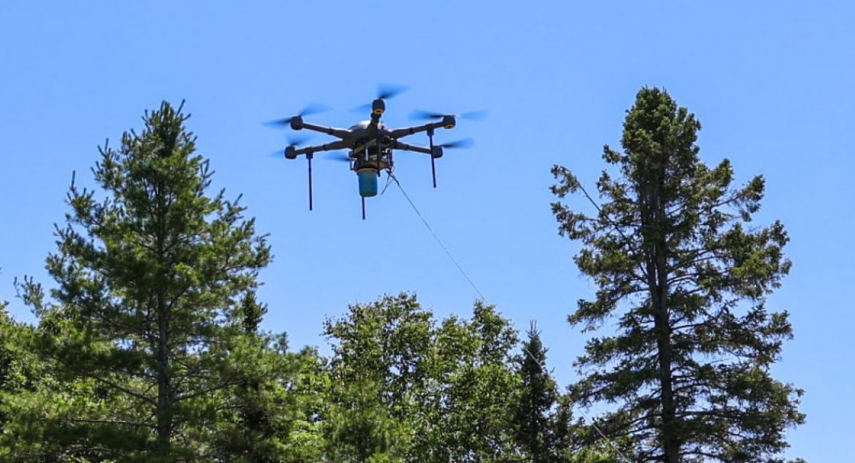 Two unmanned ground systems deployed by the US Navy during Silent Storm 25 / Photo credit: U.S. Departament of Defense
